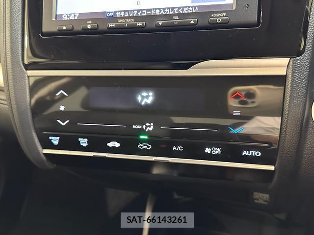 Honda FIT HYBRID 2015 7823318-4