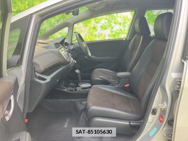 Honda FIT SHUTTLE HYBRID 2013-06 7821706-5