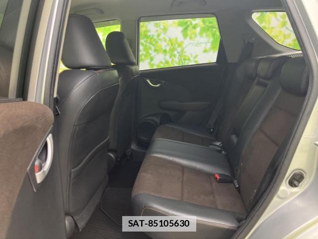 Honda FIT SHUTTLE HYBRID 2013-06 7821706-6