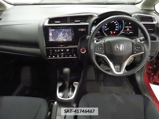 Honda FIT 2018-01 7811406-2