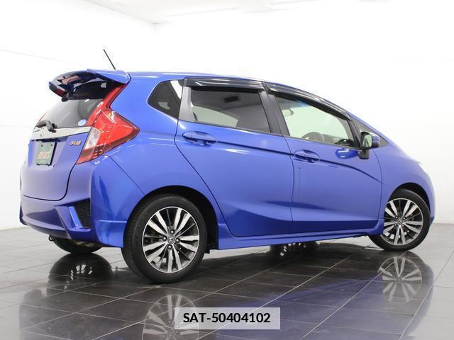 Honda FIT 2015-02 7812304-17