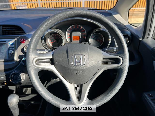 Honda FIT 2012-06 7813797-6