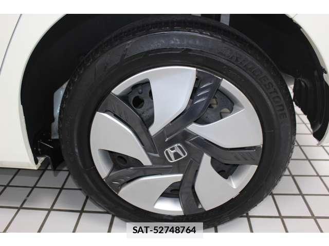 Honda FIT 2015-02 7814855-14