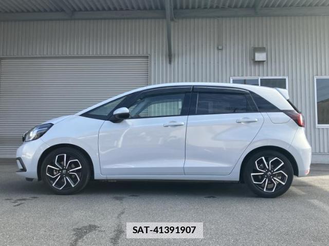 Honda FIT 2021-04 7816329-1