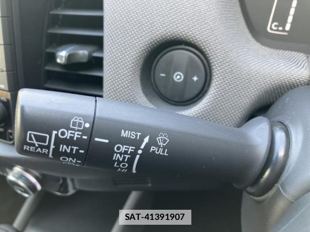 Honda FIT 2021-04 7816329-15