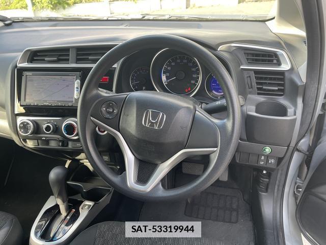 Honda FIT 2013-10 7816853-2