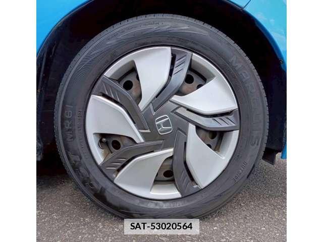 Honda FIT 2014-03 7818764-13