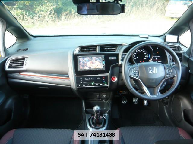 Honda FIT 2017-08 7818791-3