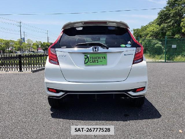 Honda FIT 2017-12 7820347-9