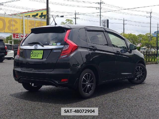 Honda FIT 2019-08 7820351-1