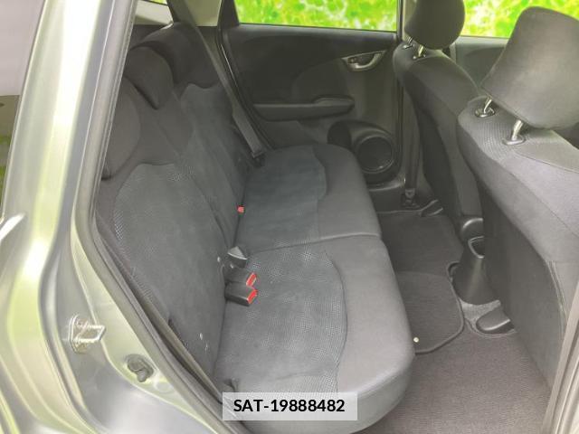 Honda FIT 2012-08 7821136-4
