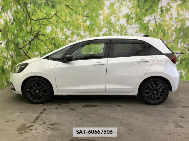 Honda FIT 2022-06 7821242-1