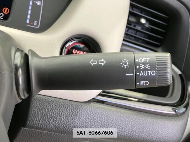 Honda FIT 2022-06 7821242-15