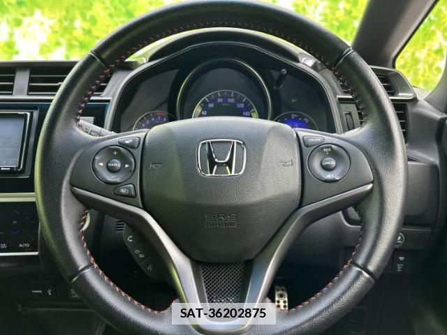 Honda FIT 2018-09 7821441-13