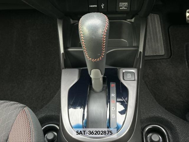 Honda FIT 2018-09 7821441-16