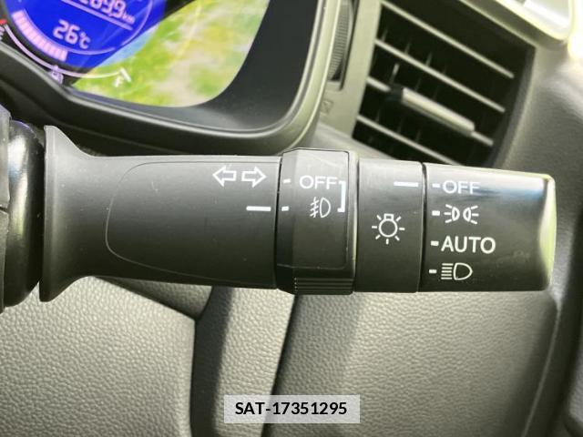 Honda FIT 2017-04 7822195-16