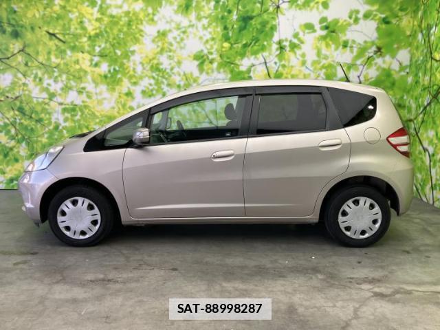 Honda FIT 2010-02 7822232-1