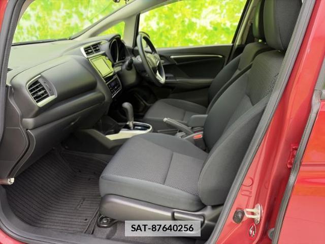 Honda FIT 2018-05 7822244-6