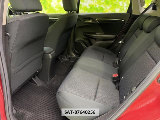 Honda FIT 2018-05 7822244-7