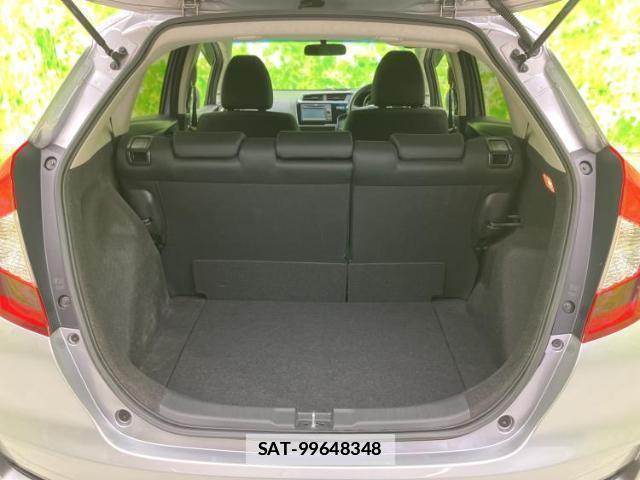 Honda FIT 2019-04 7822275-7