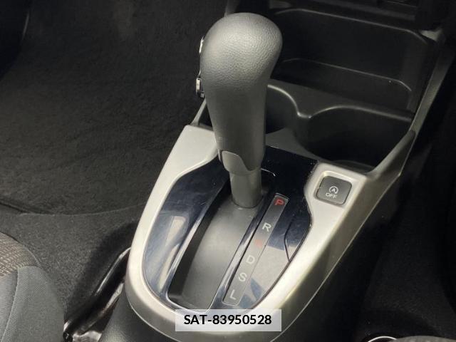 Honda FIT 2014-09 7822319-15