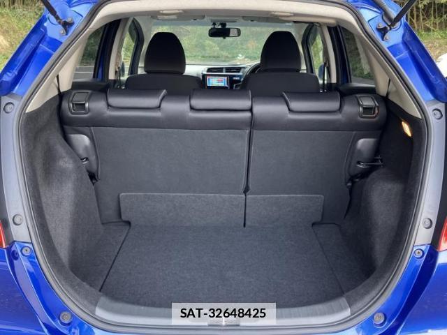 Honda FIT 2019-08 7822746-7