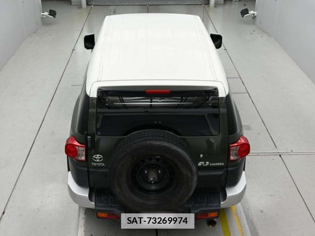 Toyota FJ CRUISER 2013-11 7811373-10