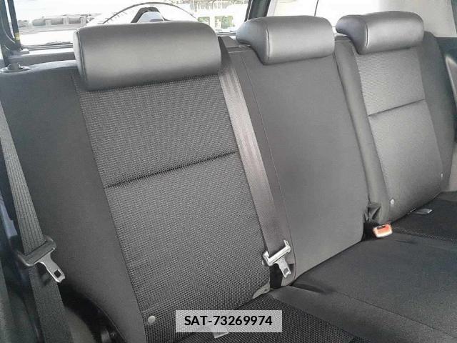 Toyota FJ CRUISER 2013-11 7811373-6