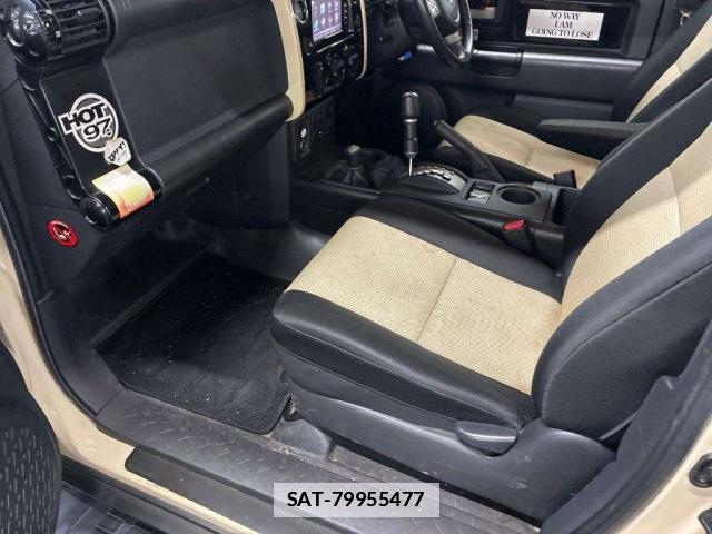 Toyota FJ CRUISER 2017-12 7811456-5