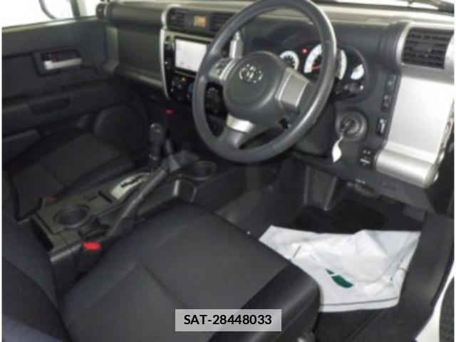 Toyota FJ CRUISER 2012-11 7811766-2