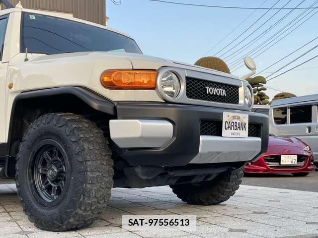 Toyota FJ CRUISER 2013-08 7811816-10