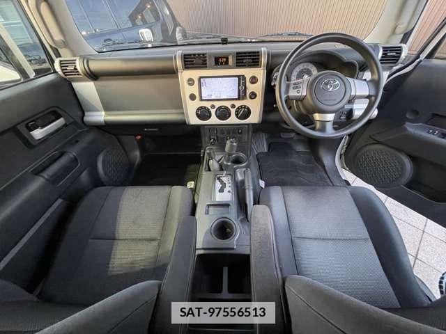 Toyota FJ CRUISER 2013-08 7811816-2