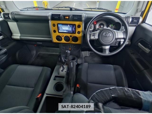Toyota FJ CRUISER 2016 7812245-2