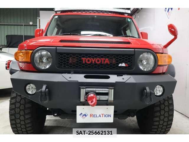 Toyota FJ CRUISER 2012-07 7817010-3