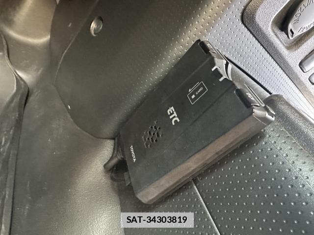 Toyota FJ CRUISER 2012-11 7817875-15