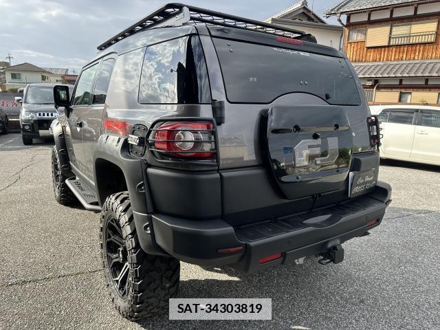 Toyota FJ CRUISER 2012-11 7817875-2