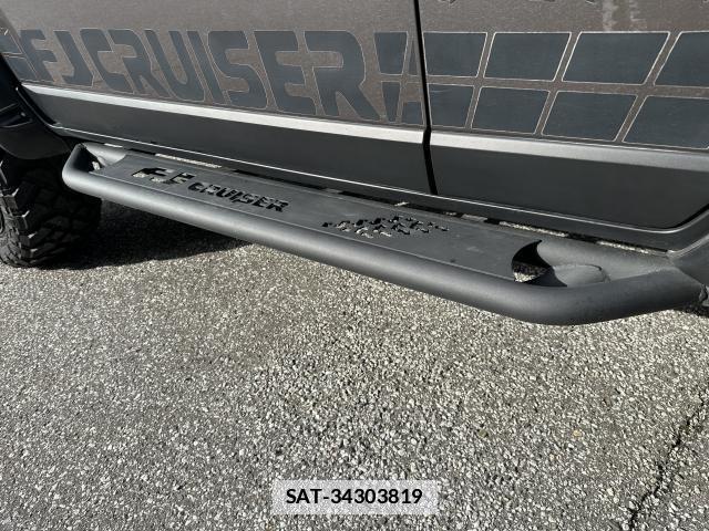 Toyota FJ CRUISER 2012-11 7817875-5