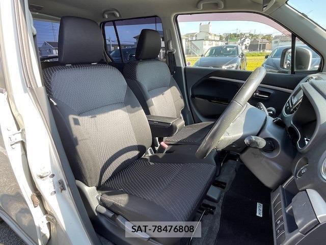 Mazda FLAIR 2013-08 7811478-2