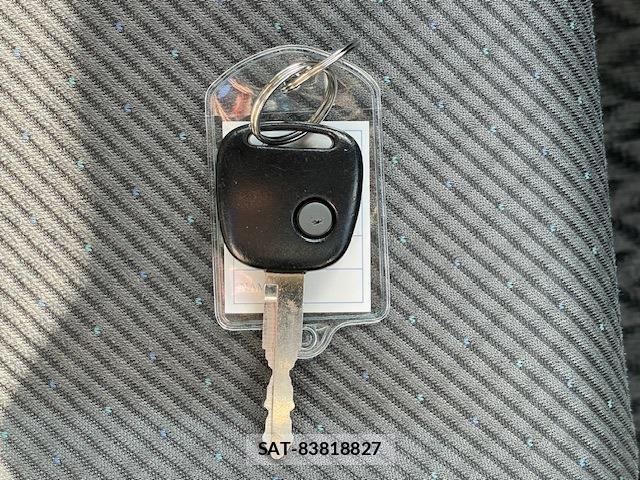 Mazda FLAIR 2015-01 7811480-12
