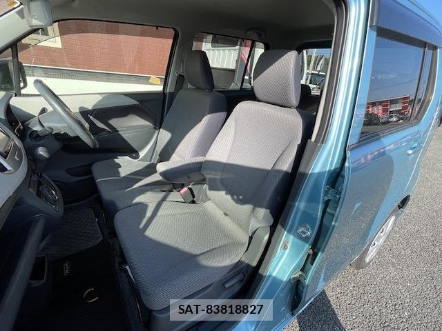 Mazda FLAIR 2015-01 7811480-15