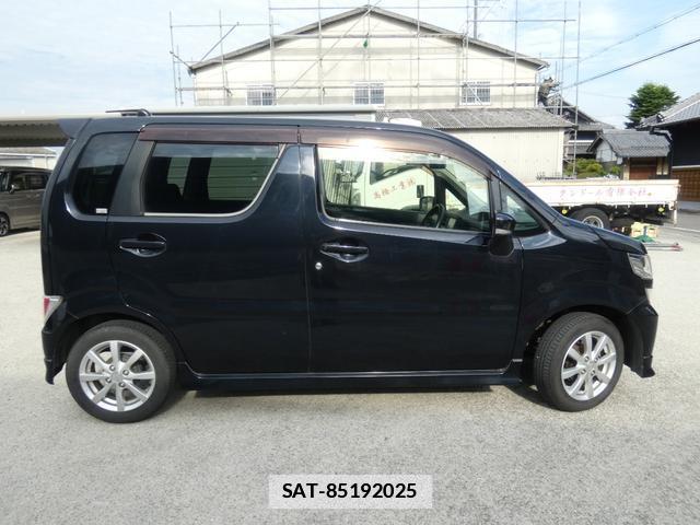 Mazda FLAIR 2017-06 7811975-4