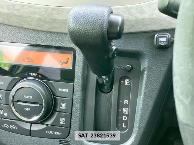 Mazda FLAIR 2016-02 7821742-16