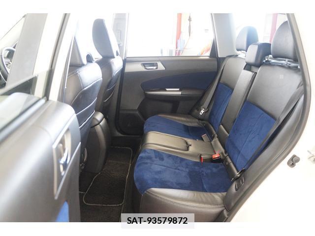 Subaru FORESTER 2011-06 7813558-17