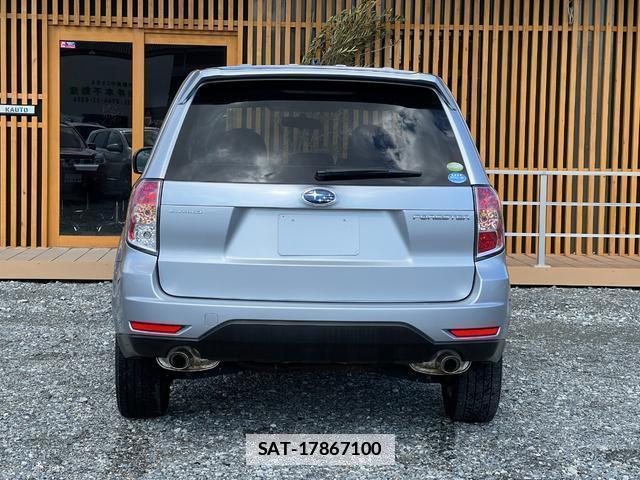 Subaru FORESTER 2012-06 7813803-10