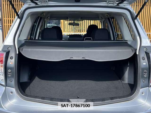 Subaru FORESTER 2012-06 7813803-17