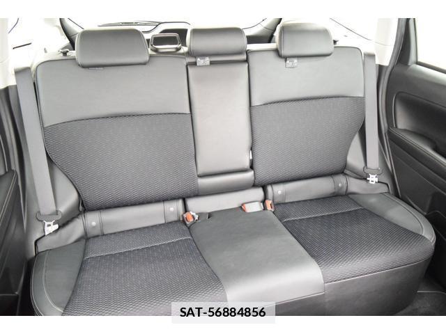 Subaru FORESTER 2017-04 7815377-17