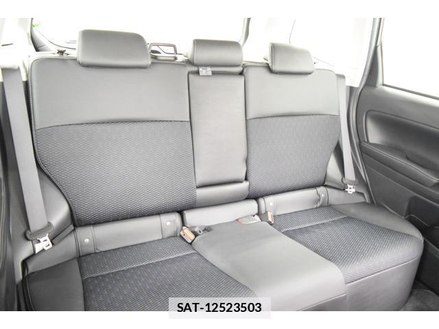 Subaru FORESTER 2015-03 7815379-17