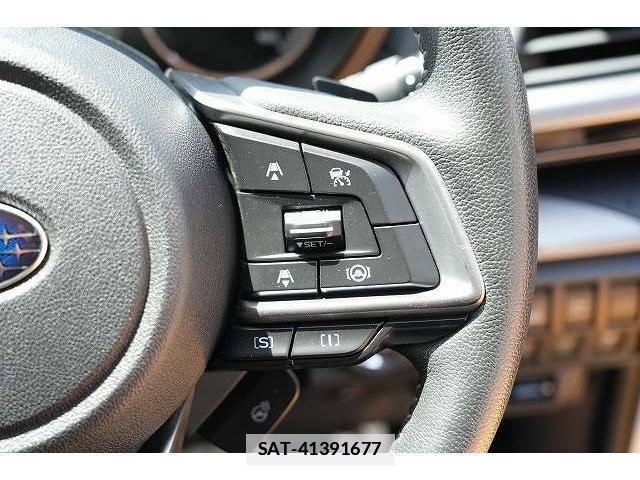 Subaru FORESTER 2019-06 7815735-12