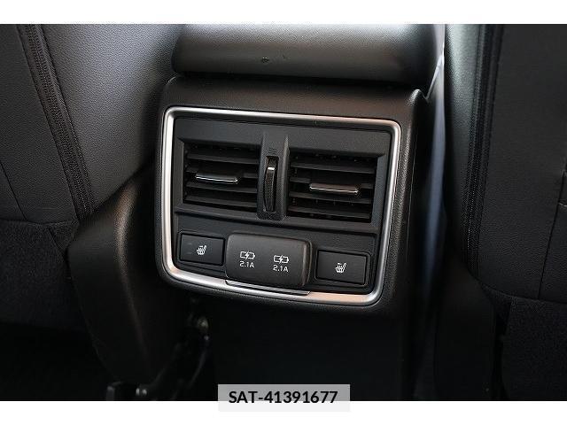 Subaru FORESTER 2019-06 7815735-15