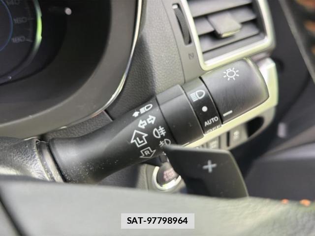 Subaru FORESTER 2018-01 7821082-15